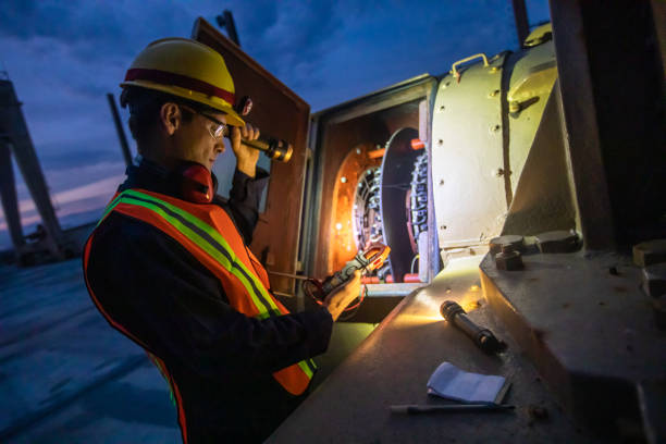 Best Industrial Electrical Services  in Hoquiam, WA