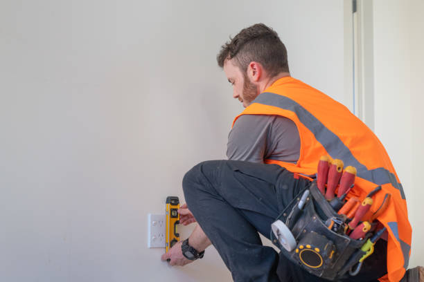Best Affordable Emergency Electrician  in Hoquiam, WA